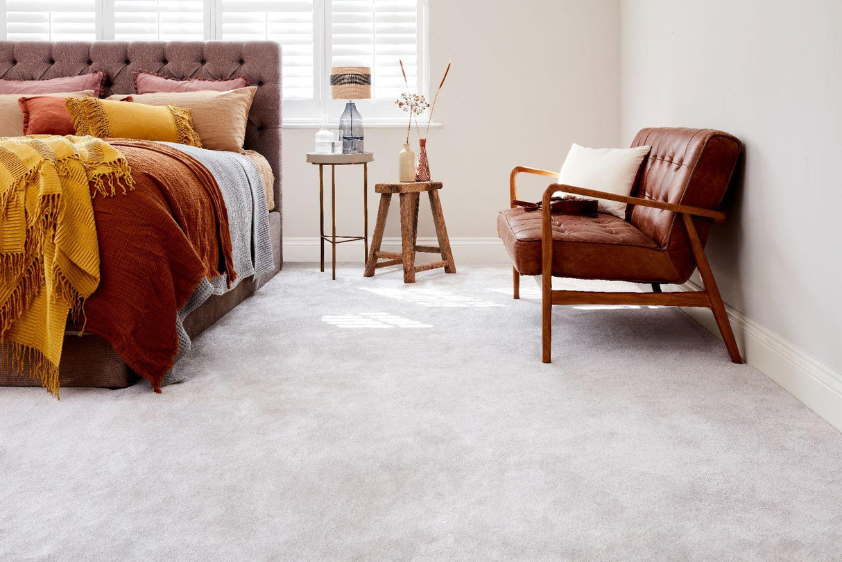 Satin Touch Saxony Carpet