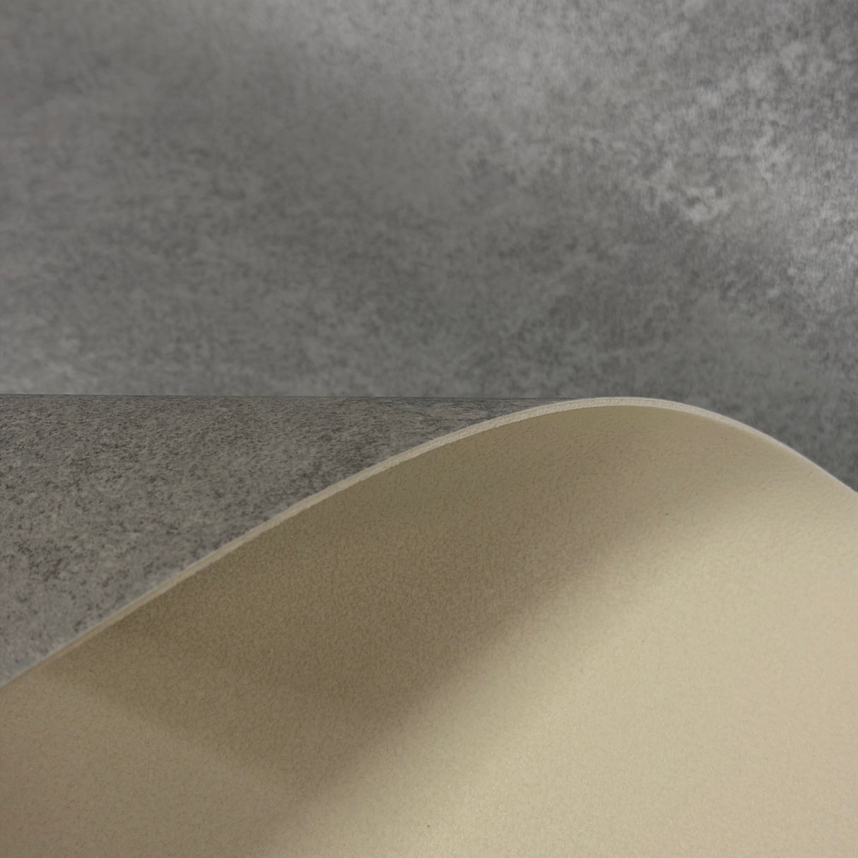 Kellars Luna concrete effect vinyl flooring, colour Sara 996L