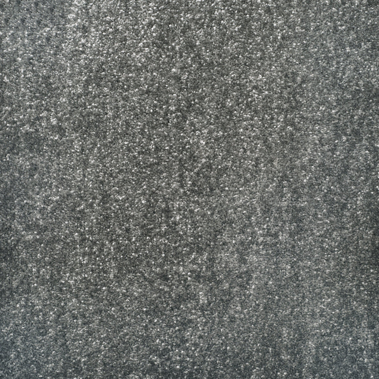 Balta Ultra Saxony - Knights Armour Carpet – by Balta – 1