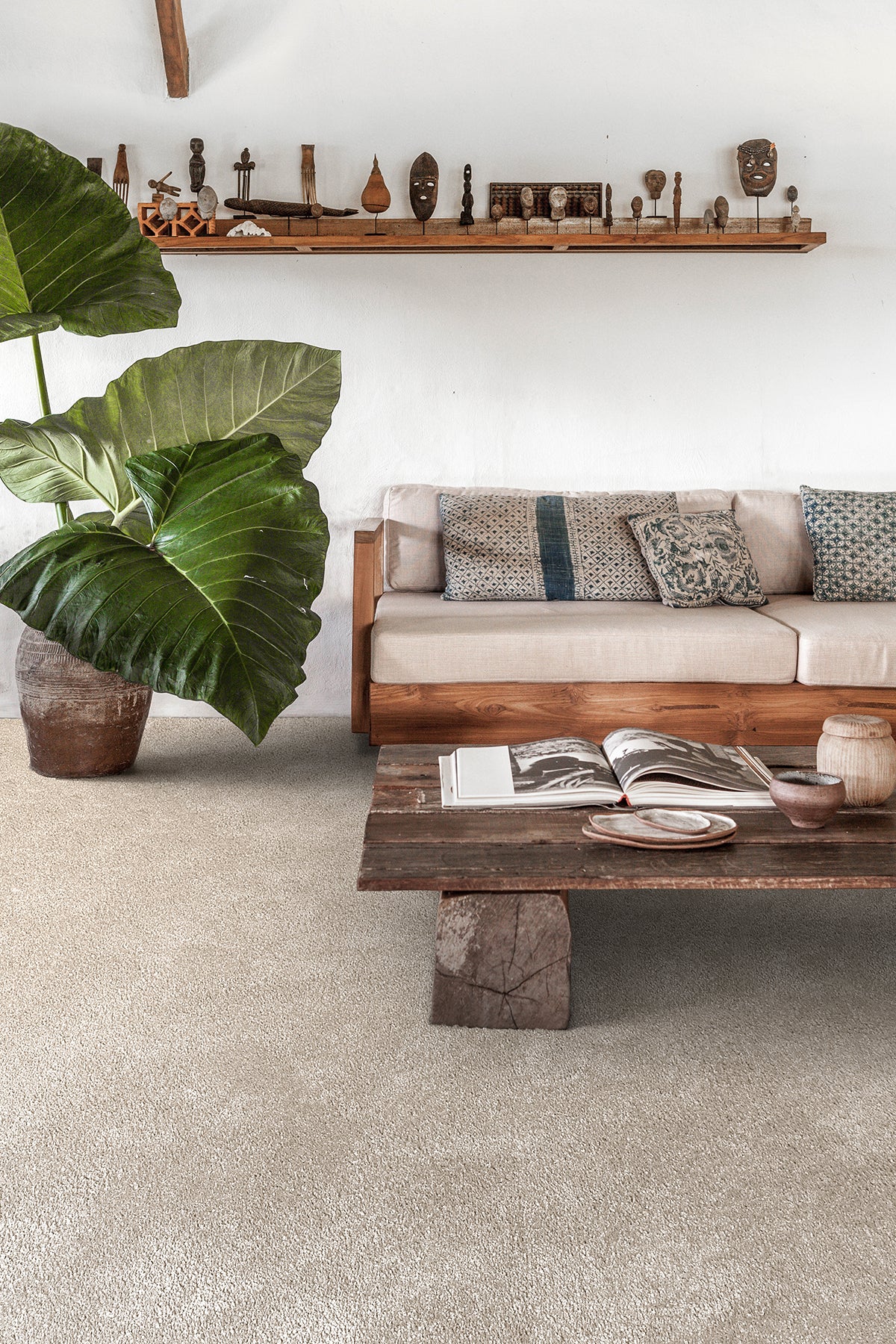 Invictus Centurion Roomshot - Silkworm Carpet – by Associated Weavers – 1