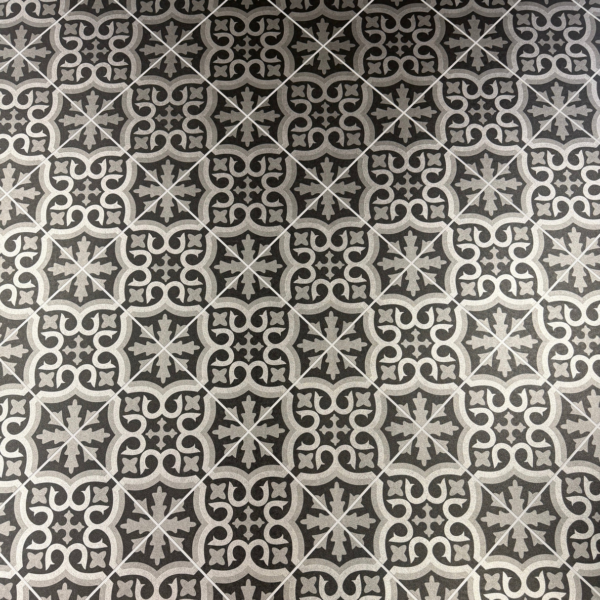 Kellars Luna Victorian tile vinyl flooring, colour Bradley 999E